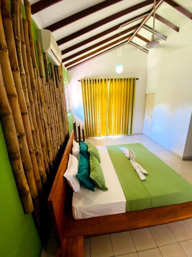 Hotel Surf N Spice - Hiriketiya Dikwella Esterno foto