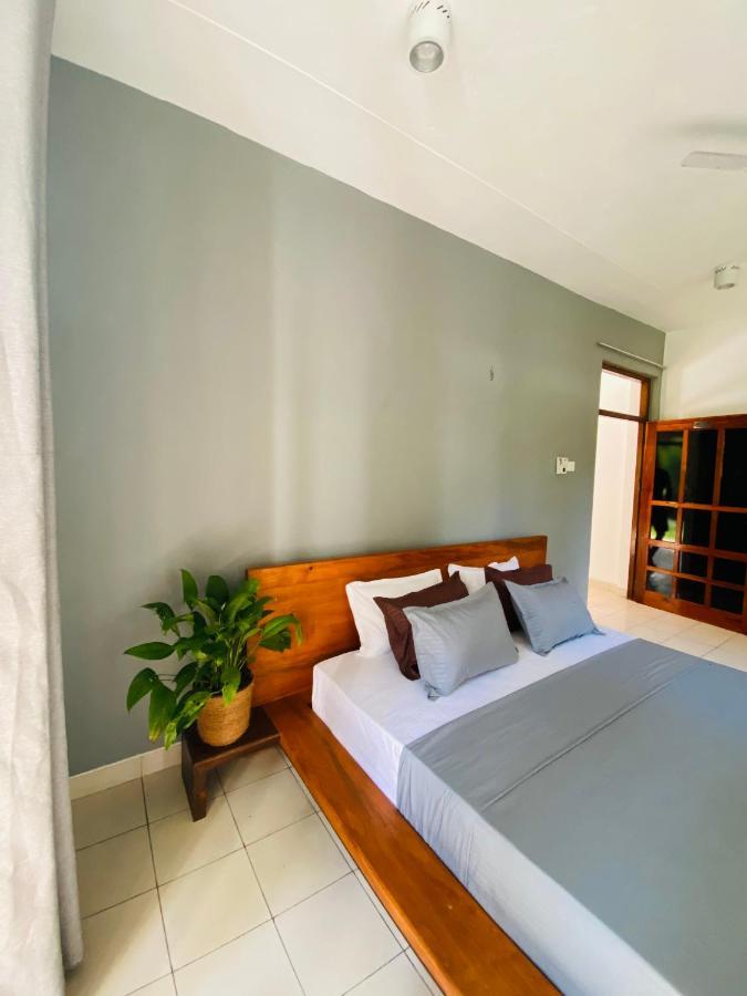 Hotel Surf N Spice - Hiriketiya Dikwella Esterno foto
