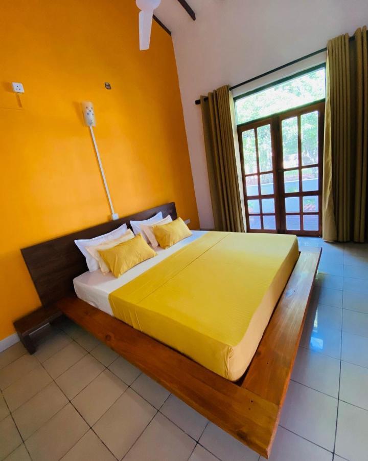 Hotel Surf N Spice - Hiriketiya Dikwella Esterno foto