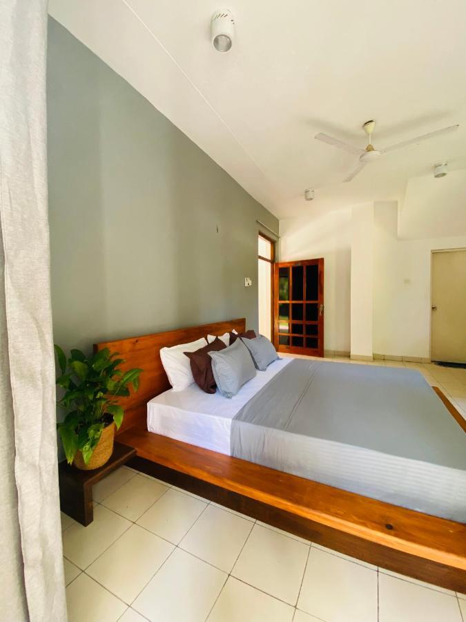 Hotel Surf N Spice - Hiriketiya Dikwella Esterno foto